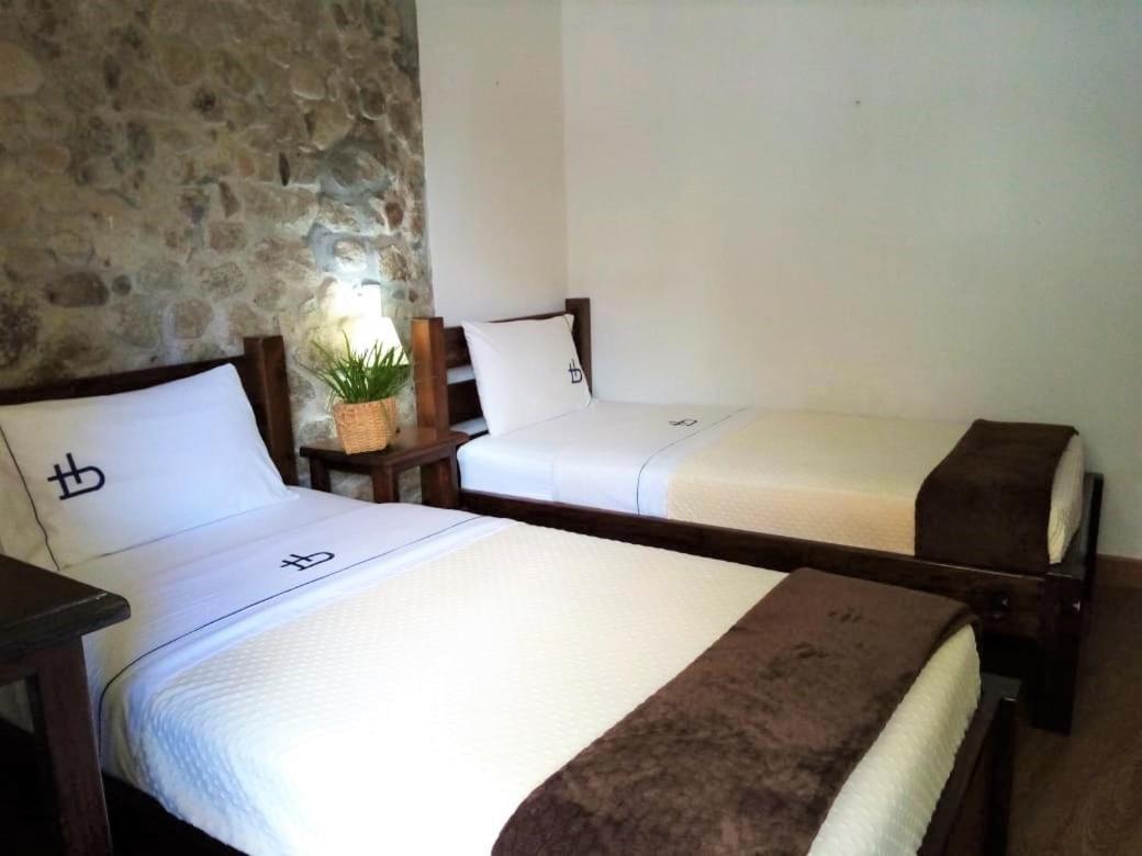Ecohotel Bordones Иснос Экстерьер фото